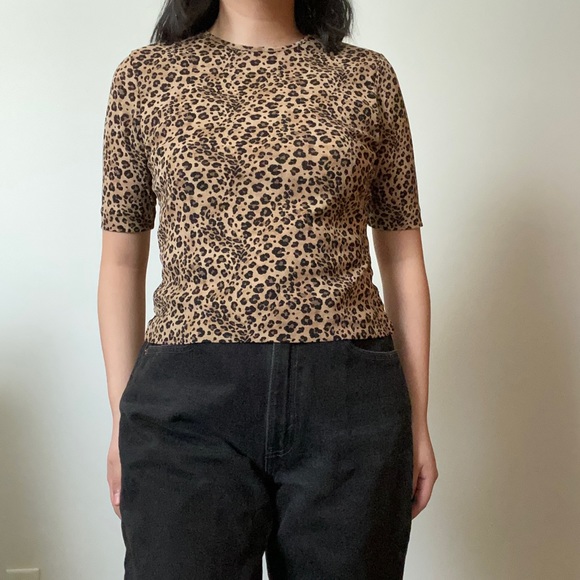 Vintage Animal Print Crewneck Tee - Picture 6 of 7